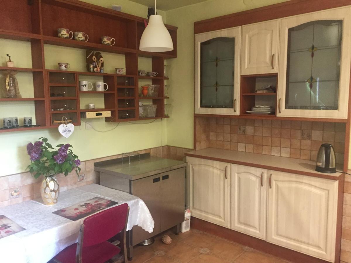 Samodzielny Pokoj W Wygodnym Domu Z Parkingiem Appartamento Piaseczno  Esterno foto